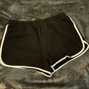 No Boundaries Black Shorts Juniors size XL 15-17